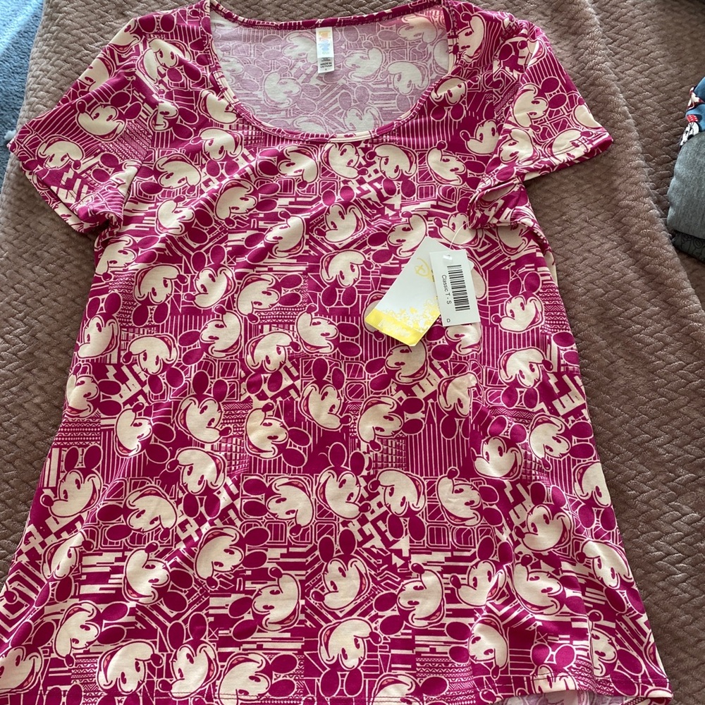 Lularoe classic T